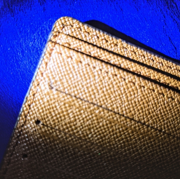 LV fold wallet - Picture 5 of 6